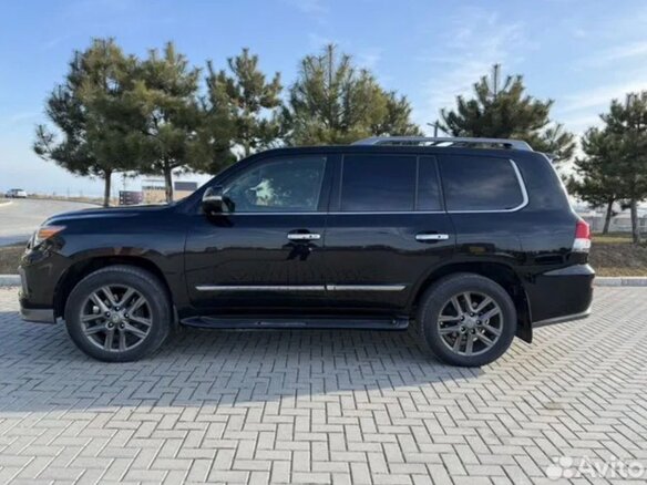 2014 Lexus LX 570 III Рестайлинг, чёрный, 4290000 рублей - вид 7