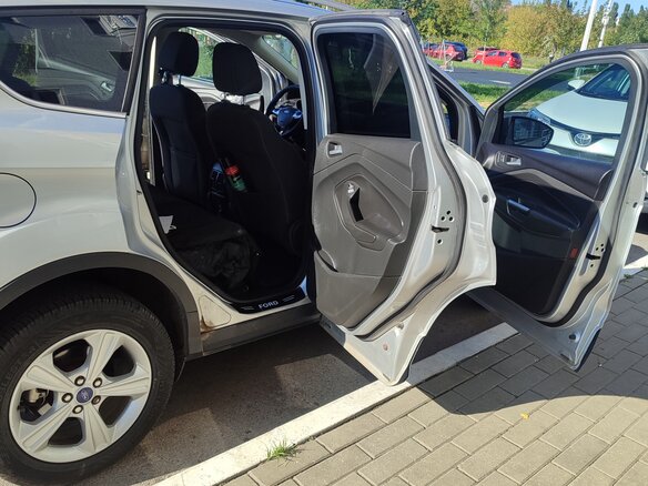 2013 Ford Kuga II, серый, 1150000 рублей - вид 9