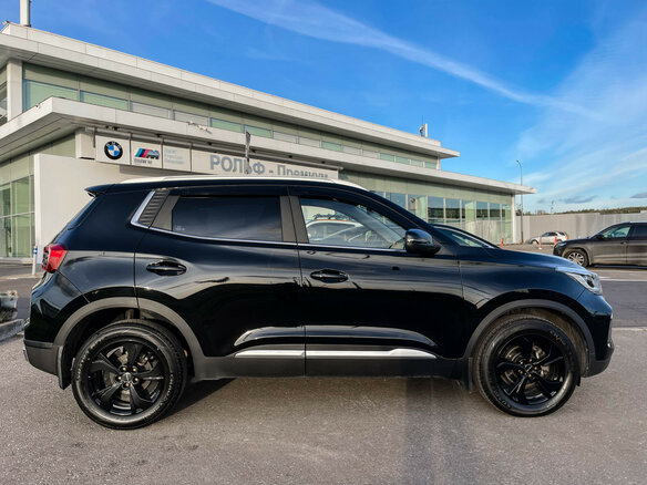 2024 Chery Tiggo 4 Pro I Рестайлинг, чёрный, 1677000 рублей - вид 3