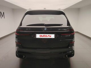 2026 BMW X7 40d I (G07) Рестайлинг, серый, 18810000 рублей, вид 4