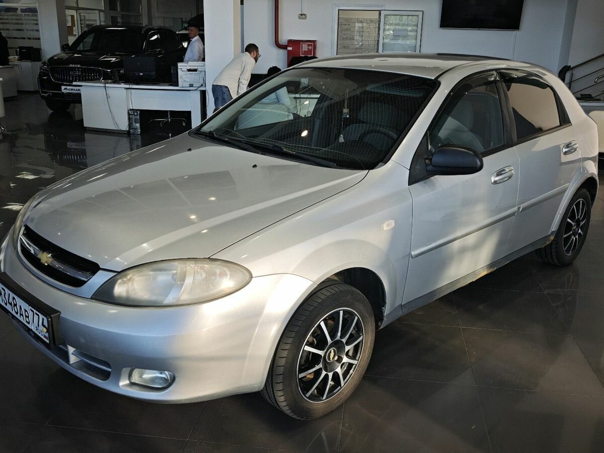 Открыть фотографии: Chevrolet Lacetti I