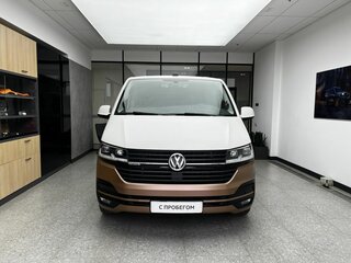 2021 Volkswagen Multivan T6 Рестайлинг, белый, 7150000 рублей, вид 2