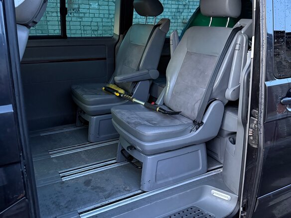 2006 Volkswagen Multivan T5, чёрный, 1250000 рублей - вид 7