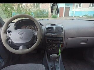 2008 Hyundai Accent ТагАЗ II, серебристый, 500000 рублей, вид 4
