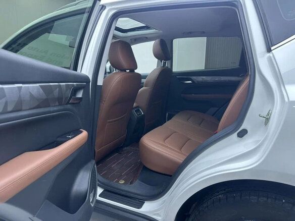 2022 Geely Vision X6 Pro, белый, 1050000 рублей - вид 11
