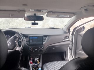 2018 Hyundai Solaris II, белый, 850000 рублей, вид 5