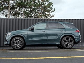 2026 Mercedes-Benz GLE 450 II (V167) Рестайлинг 2, зелёный, 7700000 рублей, вид 3