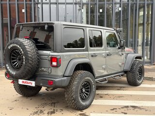 2018 Jeep Wrangler IV (JL), серый, 5000000 рублей, вид 2