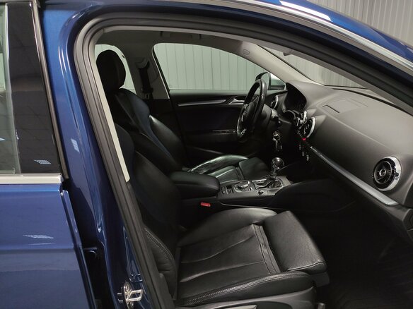 2014 Audi A3 III (8V), синий - вид 8