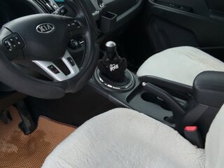 2010 Kia Sportage III, серебристый, 1200000 рублей, вид 3
