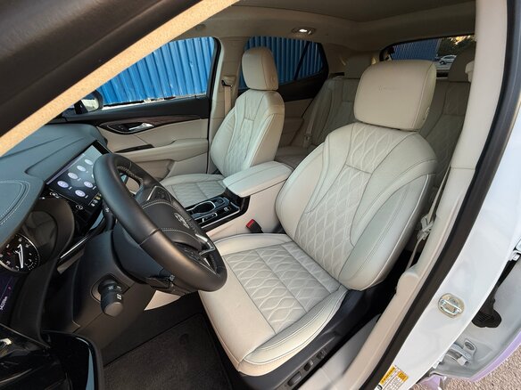 2021 Buick Envision II, фиолетовый, 3790000 рублей - вид 12