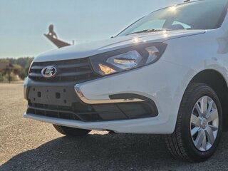 2026 Lada (ВАЗ) Granta I Рестайлинг, белый, 1140000 рублей, вид 3