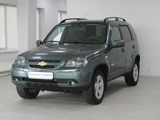 2017 Chevrolet Niva I Рестайлинг, зелёный, 729900 рублей, вид 3