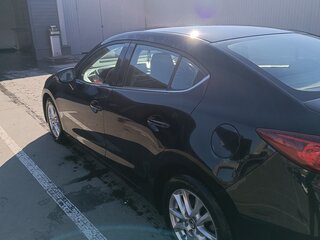 2014 Mazda 3 III (BM), чёрный, 1299000 рублей, вид 2