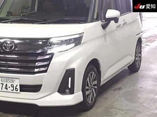 2023 Toyota Roomy I Рестайлинг, белый, 1100000 рублей, вид 4