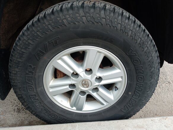 2012 Toyota Hilux VII Рестайлинг, чёрный - вид 21