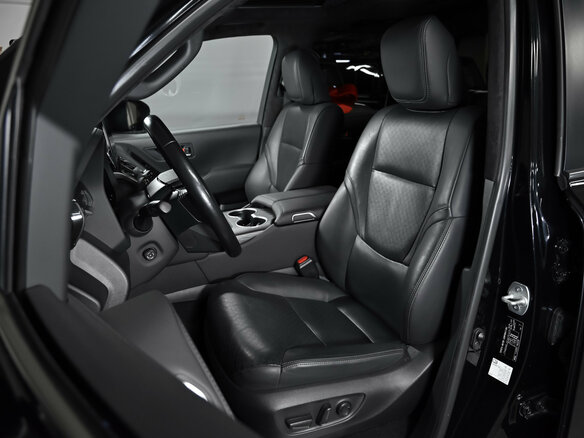 2022 Toyota Land Cruiser 300 Series, чёрный - вид 10