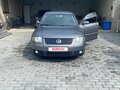 2003 Volkswagen Passat B5 Рестайлинг, серебристый - вид 1