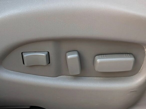 2011 Cadillac SRX II, белый, 919000 рублей - вид 12