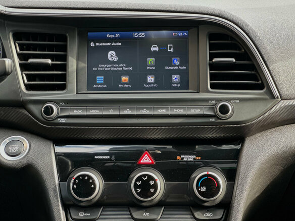 2019 Hyundai Elantra Sport VI (AD) Рестайлинг, белый - вид 22