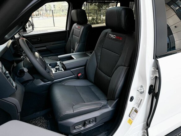 2025 Toyota Sequoia III, белый, 14990000 рублей - вид 27