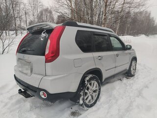 2014 Nissan X-Trail II Рестайлинг, серебристый, 1550000 рублей, вид 5