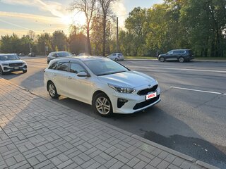 2019 Kia Ceed III, белый, 1330000 рублей, вид 3