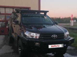 2015 Toyota Hilux VIII, серый, 3390000 рублей, вид 3