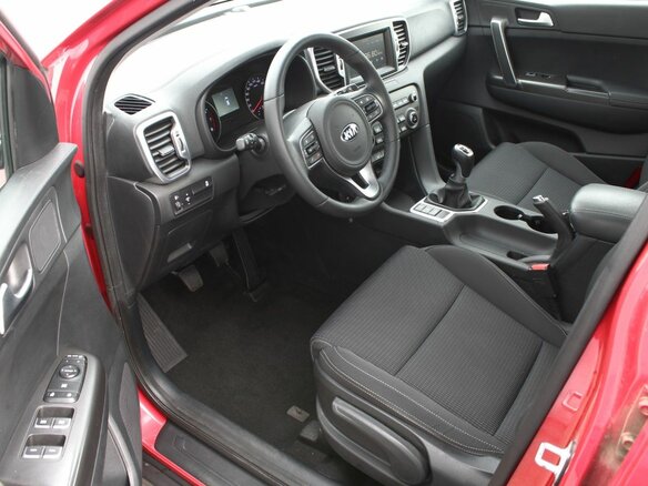 2018 Kia Sportage IV, красный - вид 15