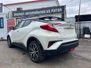 2021 Toyota C-HR I Рестайлинг, белый, 2298000 рублей, вид 5