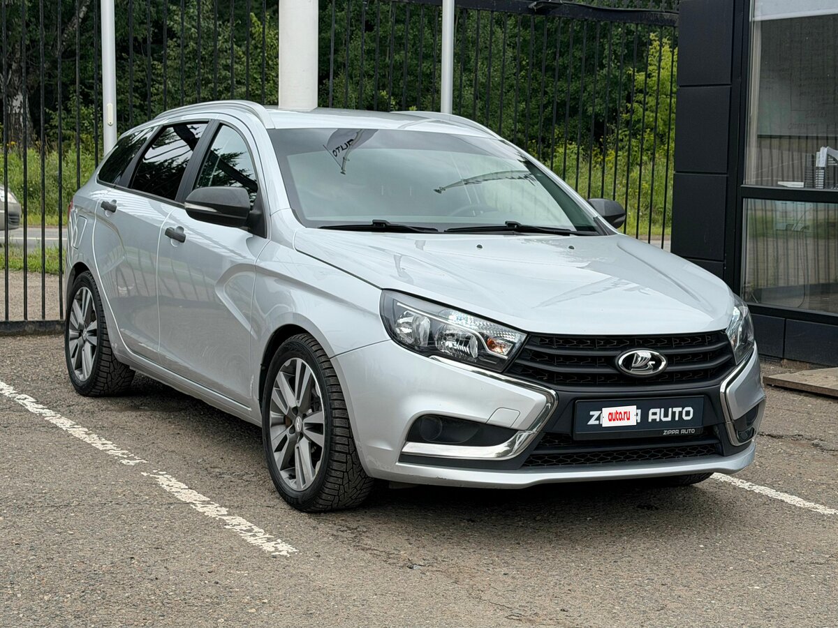 Открыть фотографии: Lada (ВАЗ) Vesta I