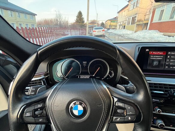 2018 BMW 5 серии 530i xDrive VII (G30/G31/G38), серый, 3150000 рублей - вид 7