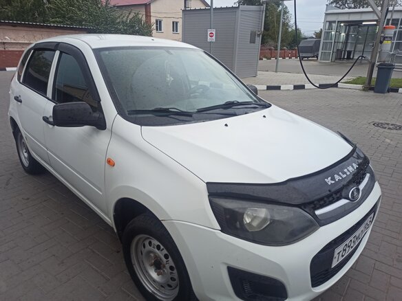 2013 Lada (ВАЗ) Kalina II, белый, 355000 рублей