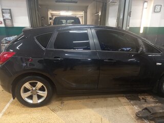 2012 Opel Astra J, чёрный, 420000 рублей, вид 4