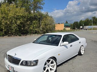 1998 Nissan Laurel VIII (C35), белый, 750000 рублей, вид 2
