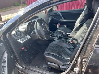 2013 Mazda 3 II (BL) Рестайлинг, чёрный, 850000 рублей, вид 3