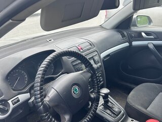 2008 Skoda Octavia II (A5), серый, 270000 рублей, вид 5