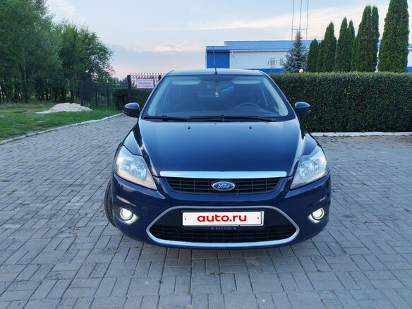 2008 Ford Focus II Рестайлинг, синий, 500000 рублей - вид 1