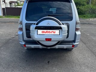 2012 Mitsubishi Pajero IV Рестайлинг 1, серебристый, 2480000 рублей, вид 5