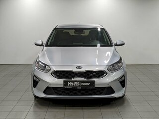 2019 Kia Ceed III, серебристый, 1590000 рублей, вид 2