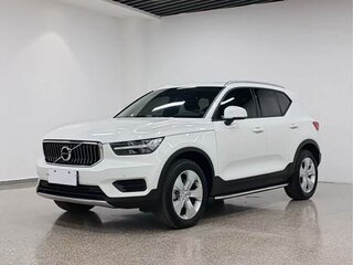 2022 Volvo XC40 I, белый, 3382448 рублей, вид 1