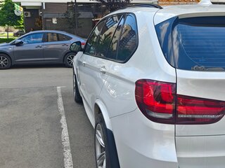 2017 BMW X5 30d III (F15), белый, 3200000 рублей, вид 4