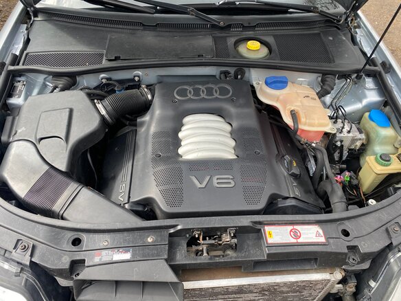 1997 Audi A6 II (C5), серебристый, 270000 рублей - вид 6