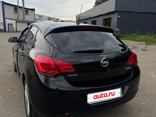 2011 Opel Astra J, чёрный, 750000 рублей, вид 4