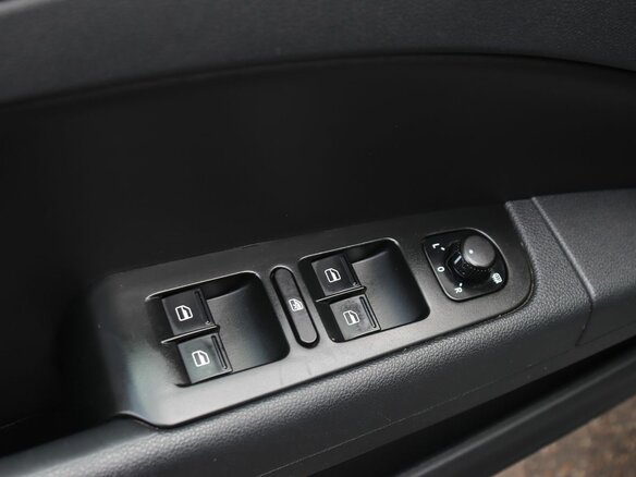 2013 Skoda Superb DSG II Рестайлинг, чёрный, 959000 рублей - вид 10