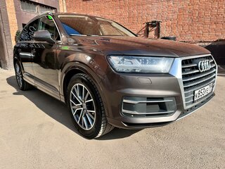 2018 Audi Q7 II (4M), коричневый, 4300000 рублей, вид 2