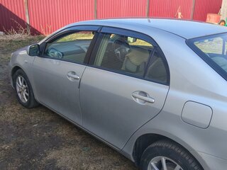 2010 Toyota Corolla Axio X (E140, E150) Рестайлинг, серый, 780000 рублей, вид 4