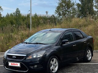 2010 Ford Focus II Рестайлинг, чёрный, 425900 рублей, вид 1
