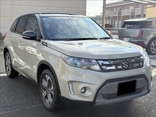 2018 Suzuki Escudo IV, бежевый, 1540000 рублей, вид 2