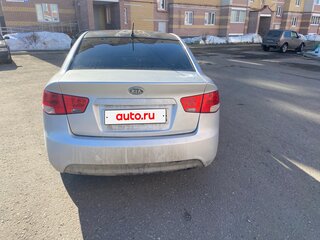 2010 Kia Cerato 5-speed II, серебристый, 440000 рублей, вид 3